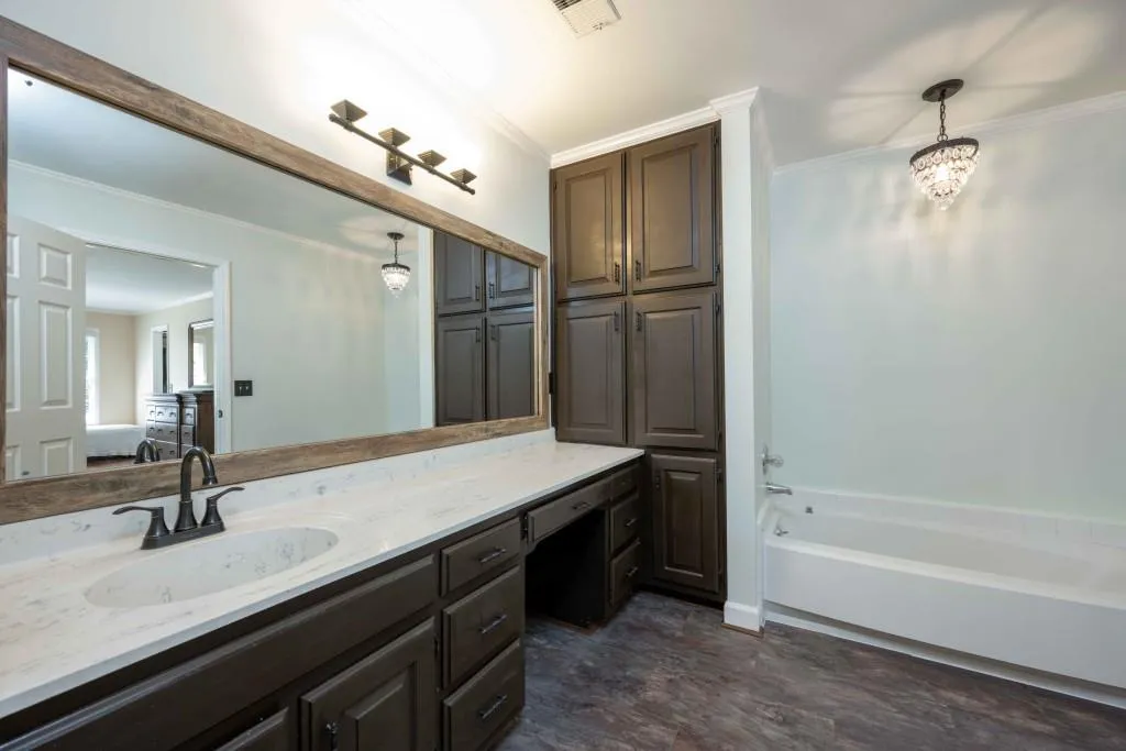 600 Bittersweet Trail, Sandy Springs, Georgia 30350, 5 Bedrooms Bedrooms, ,5 BathroomsBathrooms,Residential,Sold,600 Bittersweet Trail,7051310