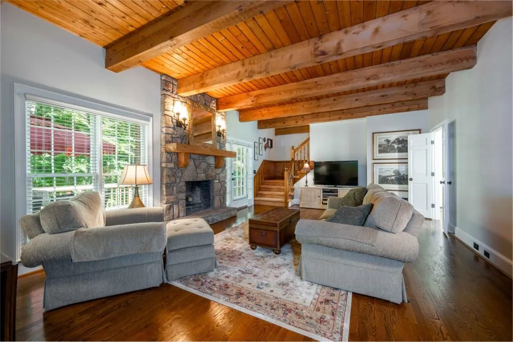 600 Bittersweet Trail, Sandy Springs, Georgia 30350, 5 Bedrooms Bedrooms, ,5 BathroomsBathrooms,Residential,Sold,600 Bittersweet Trail,7051310