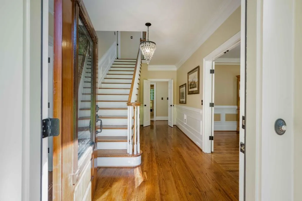 600 Bittersweet Trail, Sandy Springs, Georgia 30350, 5 Bedrooms Bedrooms, ,5 BathroomsBathrooms,Residential,Sold,600 Bittersweet Trail,7051310