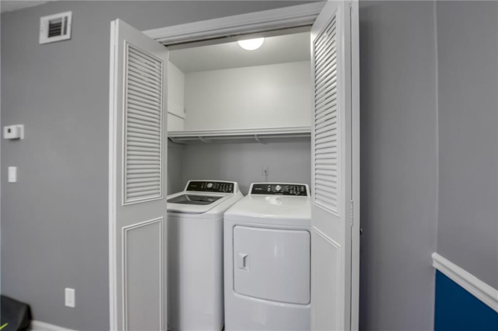 6851 Roswell Rd Unit O-19, Sandy Springs, Georgia 30328, 3 Bedrooms Bedrooms, ,2 BathroomsBathrooms,Residential,Sold,6851 Roswell Rd Unit O-19,7250826