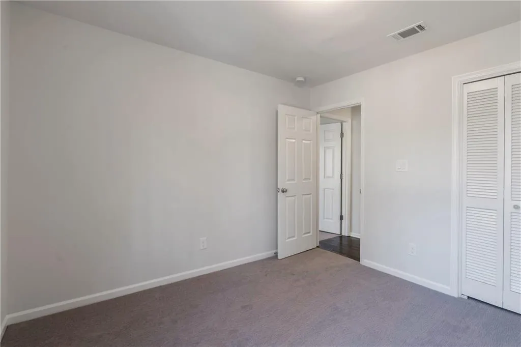 225 Mark Trail, Sandy Springs, Georgia 30328, 5 Bedrooms Bedrooms, ,3 BathroomsBathrooms,Residential,Sold,225 Mark Trail,6695852