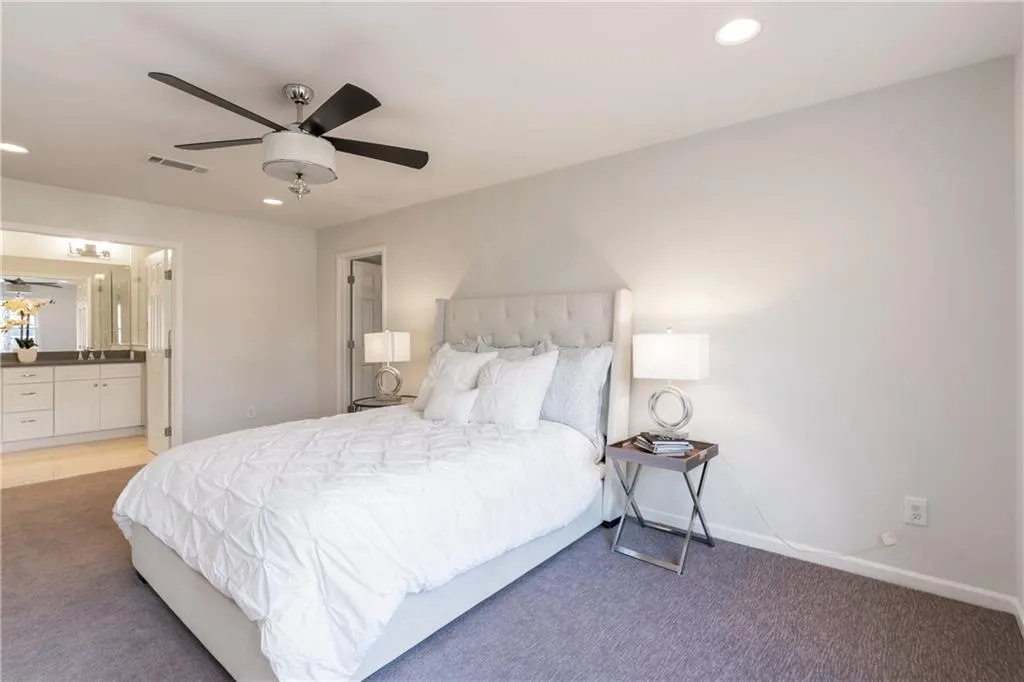 225 Mark Trail, Sandy Springs, Georgia 30328, 5 Bedrooms Bedrooms, ,3 BathroomsBathrooms,Residential,Sold,225 Mark Trail,6695852