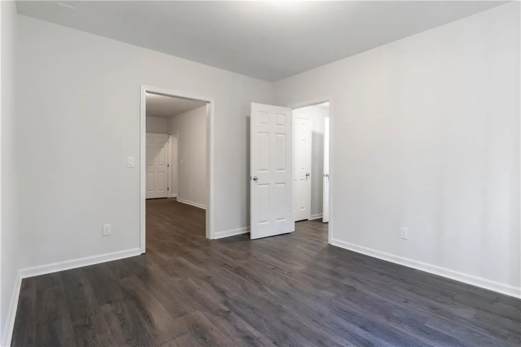 225 Mark Trail, Sandy Springs, Georgia 30328, 5 Bedrooms Bedrooms, ,3 BathroomsBathrooms,Residential,Sold,225 Mark Trail,6695852