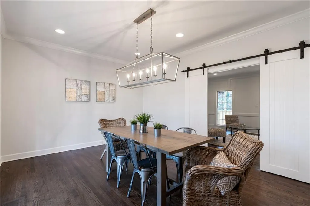 225 Mark Trail, Sandy Springs, Georgia 30328, 5 Bedrooms Bedrooms, ,3 BathroomsBathrooms,Residential,Sold,225 Mark Trail,6695852