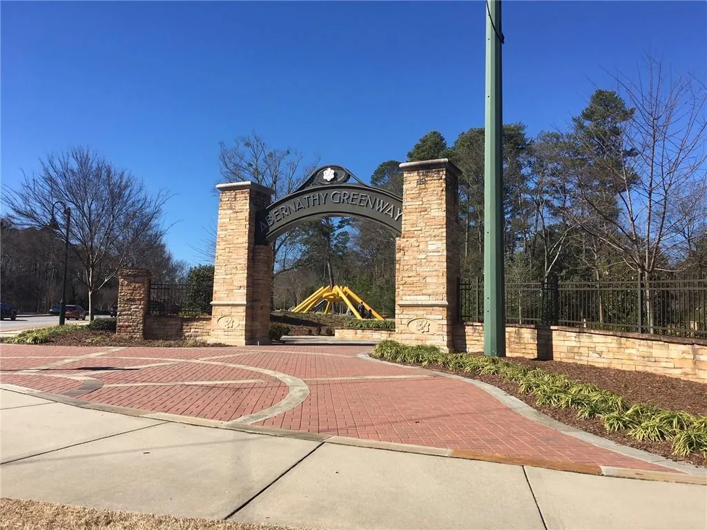 225 Mark Trail, Sandy Springs, Georgia 30328, 5 Bedrooms Bedrooms, ,3 BathroomsBathrooms,Residential,Sold,225 Mark Trail,6695852