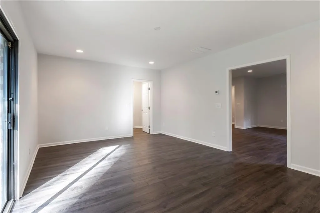 225 Mark Trail, Sandy Springs, Georgia 30328, 5 Bedrooms Bedrooms, ,3 BathroomsBathrooms,Residential,Sold,225 Mark Trail,6695852