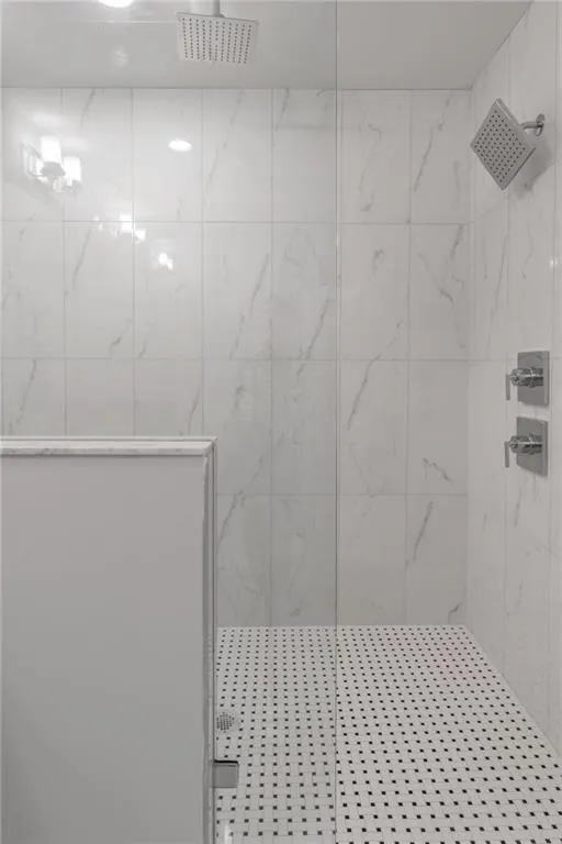 225 Mark Trail, Sandy Springs, Georgia 30328, 5 Bedrooms Bedrooms, ,3 BathroomsBathrooms,Residential,Sold,225 Mark Trail,6695852