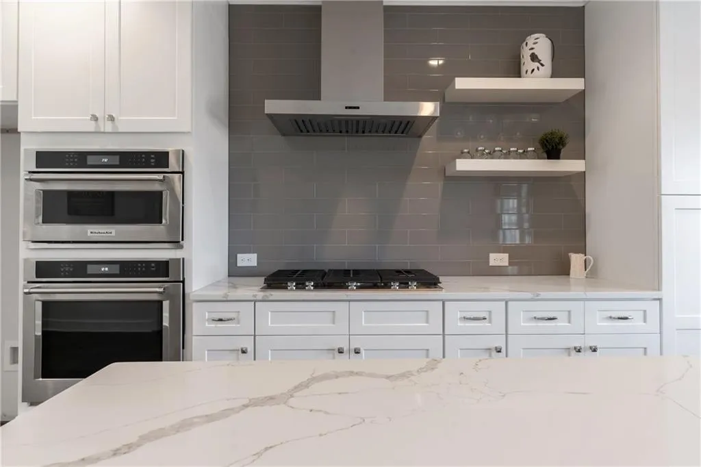 225 Mark Trail, Sandy Springs, Georgia 30328, 5 Bedrooms Bedrooms, ,3 BathroomsBathrooms,Residential,Sold,225 Mark Trail,6695852