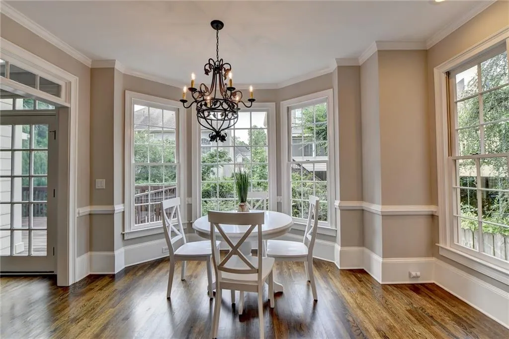 235 Grosvenor Place, Sandy Springs, Georgia 30328, 3 Bedrooms Bedrooms, ,3 BathroomsBathrooms,Residential,Sold,235 Grosvenor Place,7241860