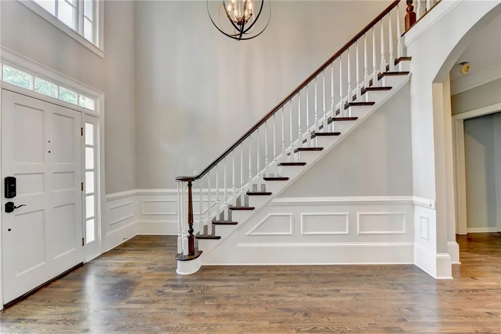 235 Grosvenor Place, Sandy Springs, Georgia 30328, 3 Bedrooms Bedrooms, ,3 BathroomsBathrooms,Residential,Sold,235 Grosvenor Place,7241860