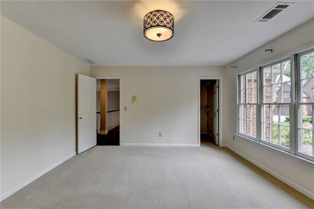 235 Grosvenor Place, Sandy Springs, Georgia 30328, 3 Bedrooms Bedrooms, ,3 BathroomsBathrooms,Residential,Sold,235 Grosvenor Place,7241860