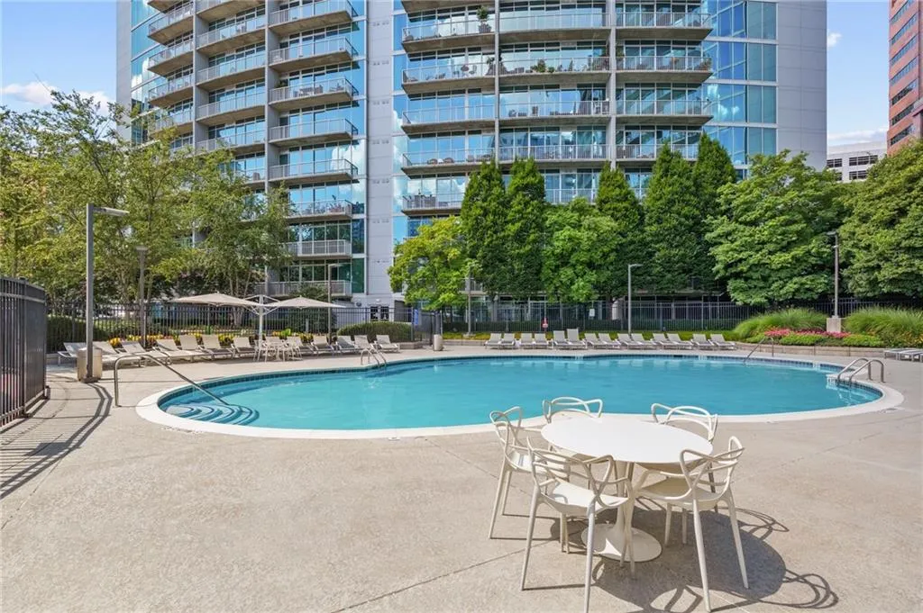 44 Peachtree Place Ne Unit 1924, Atlanta, Georgia 30309, 2 Bedrooms Bedrooms, ,2 BathroomsBathrooms,Residential,For Sale,44 Peachtree Place Ne Unit 1924,7623570