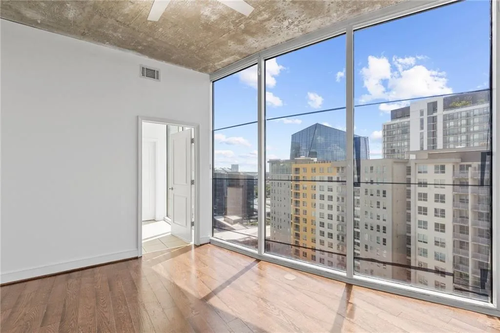 44 Peachtree Place Ne Unit 1924, Atlanta, Georgia 30309, 2 Bedrooms Bedrooms, ,2 BathroomsBathrooms,Residential,For Sale,44 Peachtree Place Ne Unit 1924,7623570