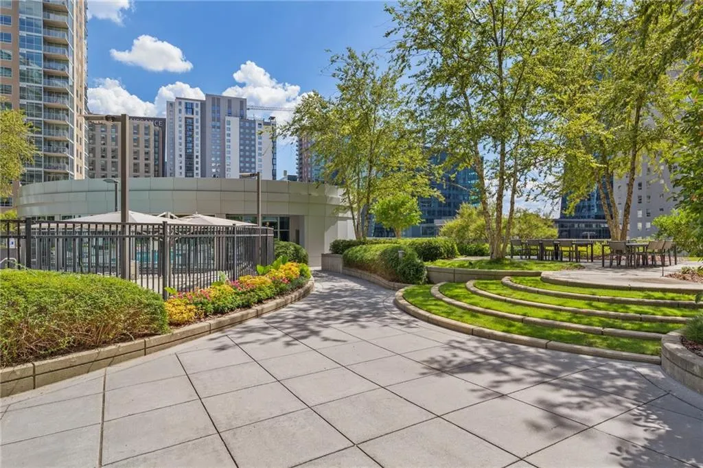 44 Peachtree Place Ne Unit 1924, Atlanta, Georgia 30309, 2 Bedrooms Bedrooms, ,2 BathroomsBathrooms,Residential,For Sale,44 Peachtree Place Ne Unit 1924,7623570