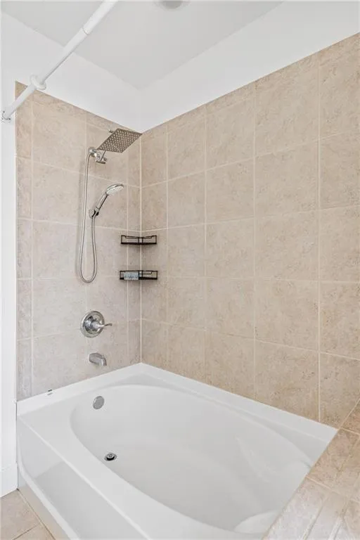 44 Peachtree Place Ne Unit 1924, Atlanta, Georgia 30309, 2 Bedrooms Bedrooms, ,2 BathroomsBathrooms,Residential,For Sale,44 Peachtree Place Ne Unit 1924,7623570