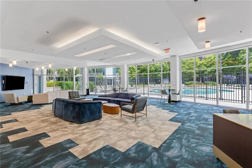 44 Peachtree Place Ne Unit 1924, Atlanta, Georgia 30309, 2 Bedrooms Bedrooms, ,2 BathroomsBathrooms,Residential,For Sale,44 Peachtree Place Ne Unit 1924,7623570