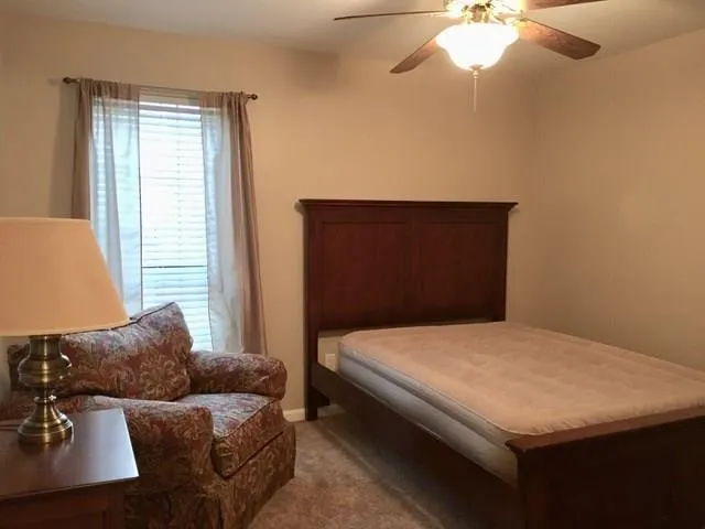 425 Granville Court Ne, Sandy Springs, Georgia 30328, 1 Bedroom Bedrooms, ,1 BathroomBathrooms,Residential,Sold,425 Granville Court Ne,5942159