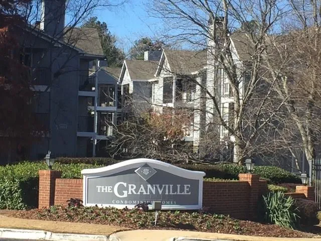 425 Granville Court Ne, Sandy Springs, Georgia 30328, 1 Bedroom Bedrooms, ,1 BathroomBathrooms,Residential,Sold,425 Granville Court Ne,5942159