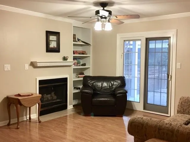 425 Granville Court Ne, Sandy Springs, Georgia 30328, 1 Bedroom Bedrooms, ,1 BathroomBathrooms,Residential,Sold,425 Granville Court Ne,5942159