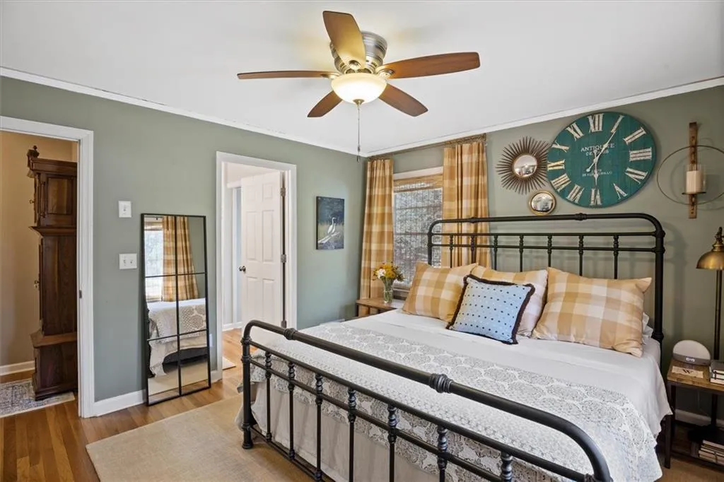 170 Johnson Ferry Road Nw, Sandy Springs, Georgia 30328, 3 Bedrooms Bedrooms, ,3 BathroomsBathrooms,Residential,Sold,170 Johnson Ferry Road Nw,6944405