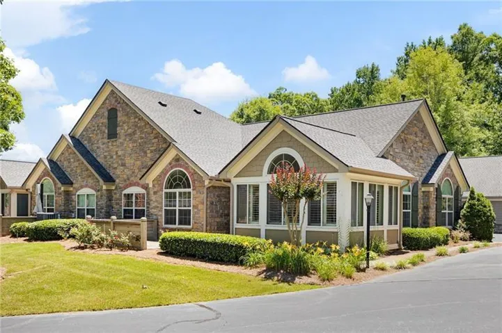 5276 Stone Village Circle Unit 8, Kennesaw, Georgia 30152