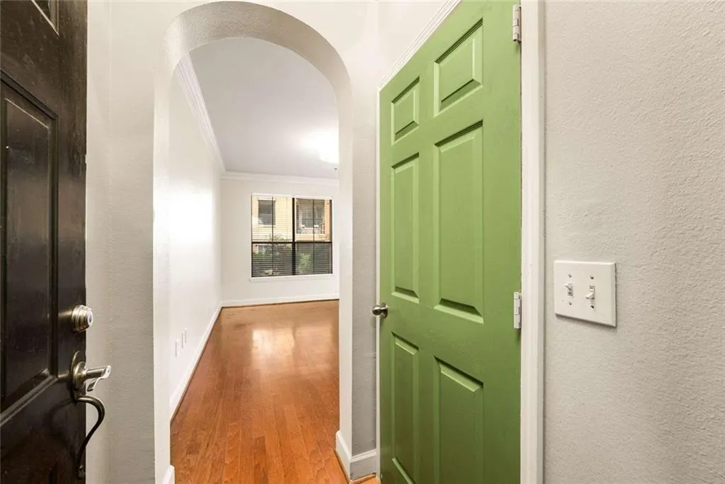 3777 Ne Peachtree Road Unit #1112, Brookhaven, Georgia 30319, 2 Bedrooms Bedrooms, ,2 BathroomsBathrooms,Residential,For Sale,3777 Ne Peachtree Road Unit #1112,7632640