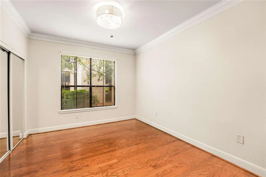 3777 Ne Peachtree Road Unit #1112, Brookhaven, Georgia 30319, 2 Bedrooms Bedrooms, ,2 BathroomsBathrooms,Residential,For Sale,3777 Ne Peachtree Road Unit #1112,7632640