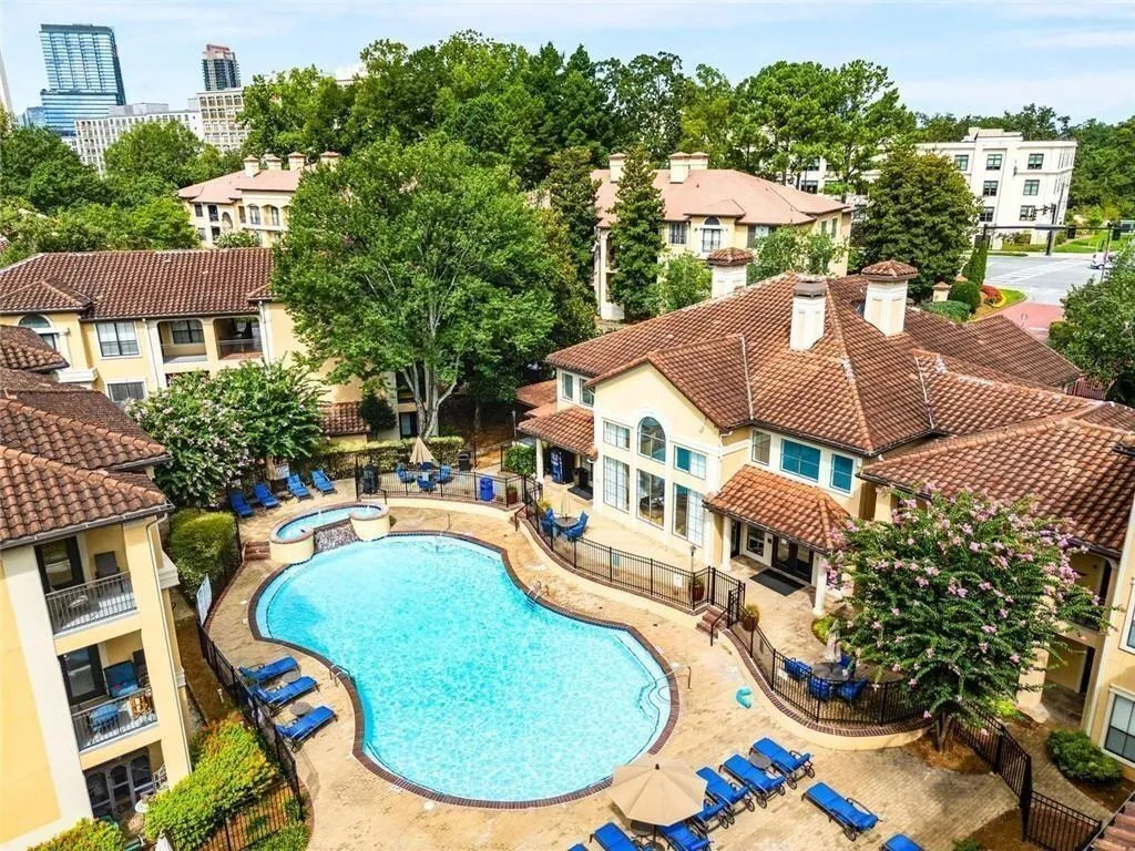 3777 Ne Peachtree Road Unit #1112, Brookhaven, Georgia 30319, 2 Bedrooms Bedrooms, ,2 BathroomsBathrooms,Residential,For Sale,3777 Ne Peachtree Road Unit #1112,7632640