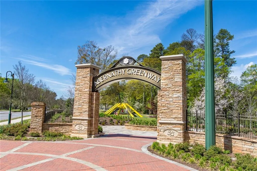 205 River Springs Drive, Sandy Springs, Georgia 30328, 4 Bedrooms Bedrooms, ,3 BathroomsBathrooms,Residential,Sold,205 River Springs Drive,5828848
