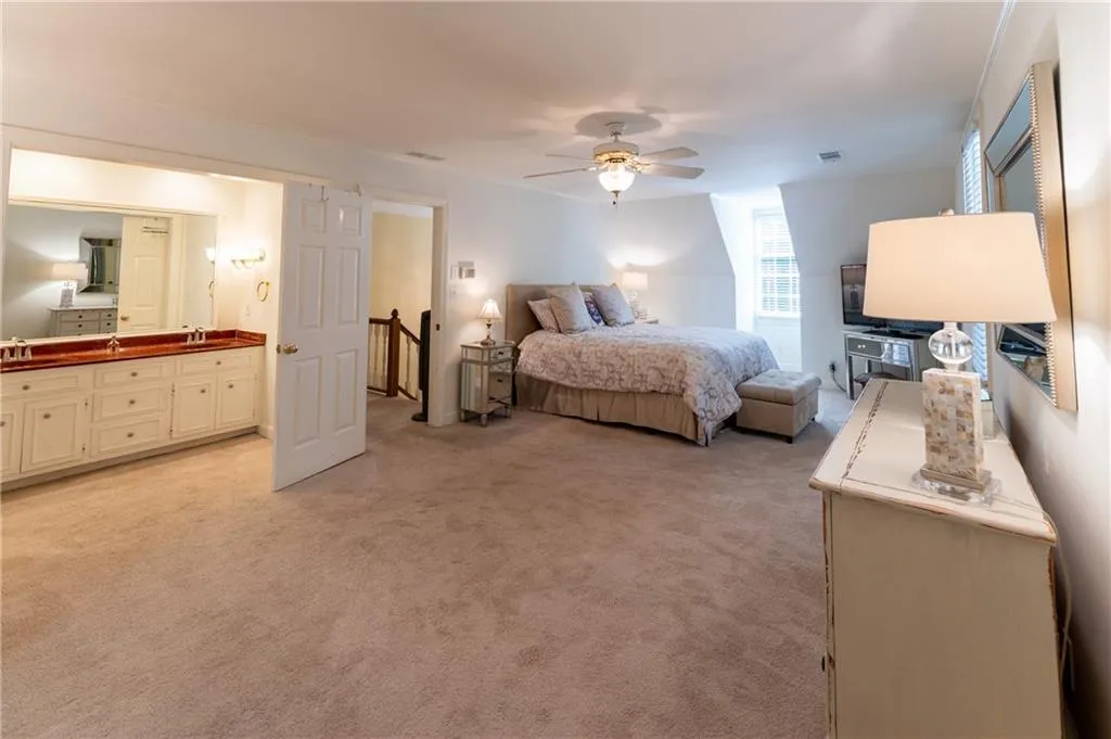 6767 Riverside Drive, Atlanta, Georgia 30328, 5 Bedrooms Bedrooms, ,4 BathroomsBathrooms,Residential,Sold,6767 Riverside Drive,6921099