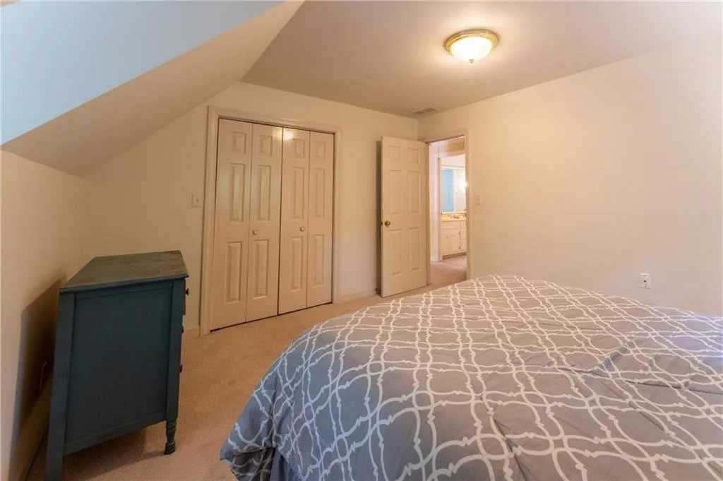 6767 Riverside Drive, Atlanta, Georgia 30328, 5 Bedrooms Bedrooms, ,4 BathroomsBathrooms,Residential,Sold,6767 Riverside Drive,6921099