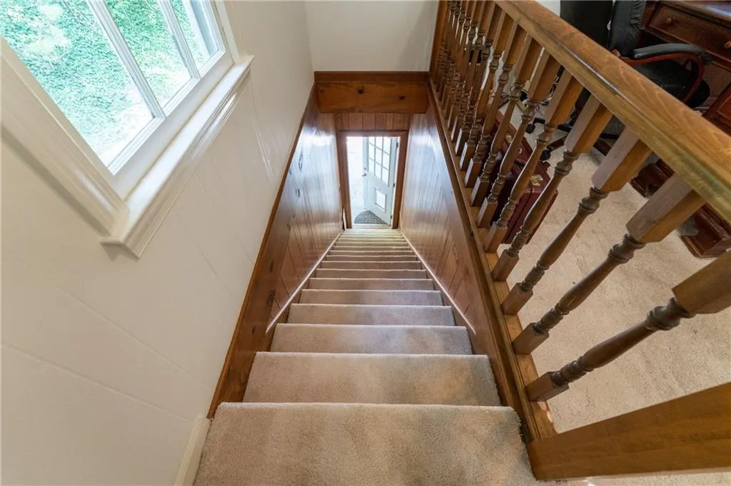 6767 Riverside Drive, Atlanta, Georgia 30328, 5 Bedrooms Bedrooms, ,4 BathroomsBathrooms,Residential,Sold,6767 Riverside Drive,6921099
