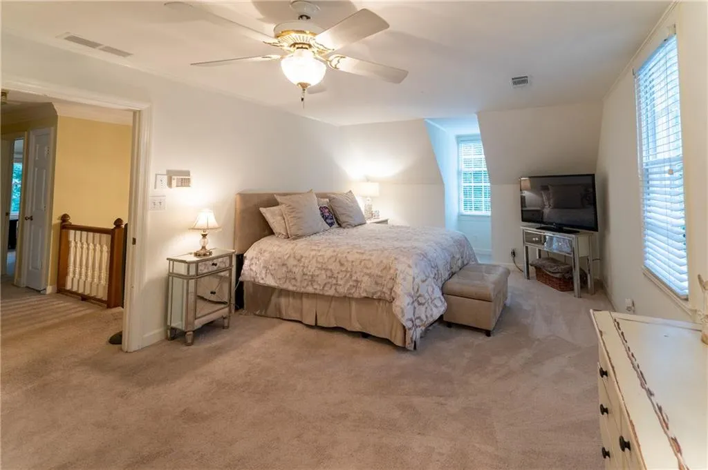 6767 Riverside Drive, Atlanta, Georgia 30328, 5 Bedrooms Bedrooms, ,4 BathroomsBathrooms,Residential,Sold,6767 Riverside Drive,6921099