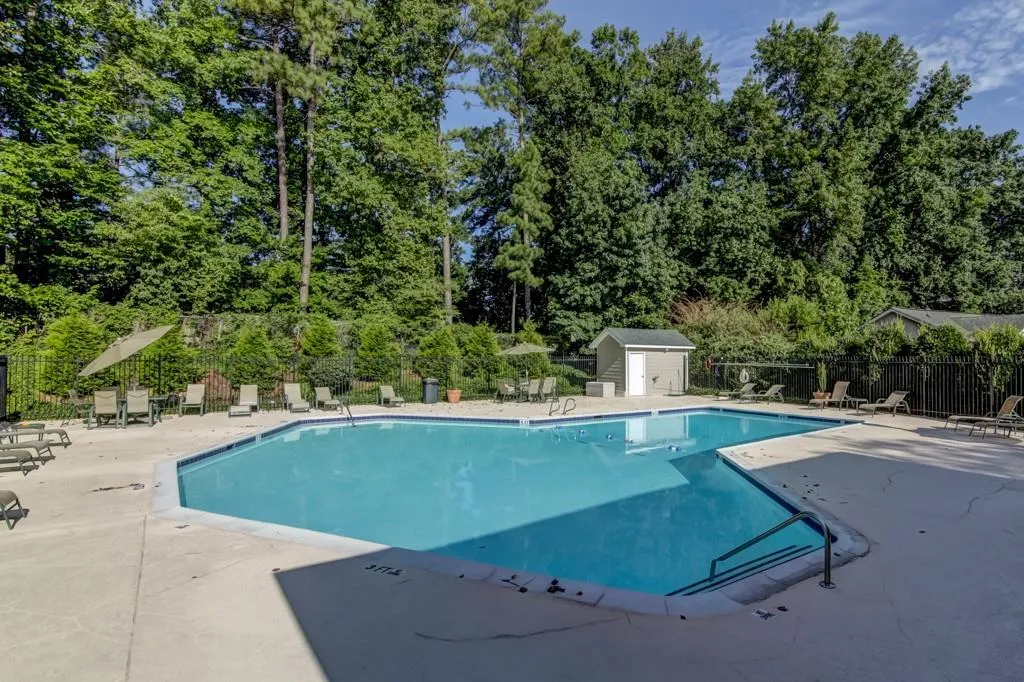 401 Brighton Point, Atlanta, Georgia 30328, 2 Bedrooms Bedrooms, ,2 BathroomsBathrooms,Residential,Sold,401 Brighton Point,5938495