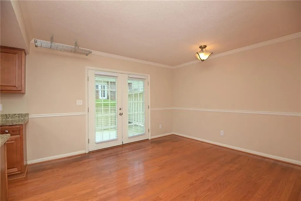 6900 Roswell Road Unit H3, Sandy Springs, Georgia 30328, 3 Bedrooms Bedrooms, ,2 BathroomsBathrooms,Residential,Sold,6900 Roswell Road Unit H3,6015674