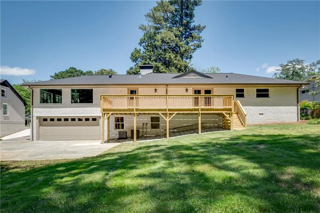 705 Glenforest Road, Atlanta, Georgia 30328, 4 Bedrooms Bedrooms, ,3 BathroomsBathrooms,Residential,Sold,705 Glenforest Road,6878599