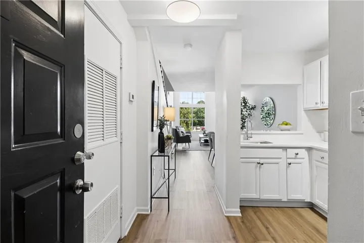 Step right into your new completely renovated, move-in ready home in the heart of Buckhead!  Walking distance to fantastic restaurants, retail, parks and recreation.  Can't beat this location!