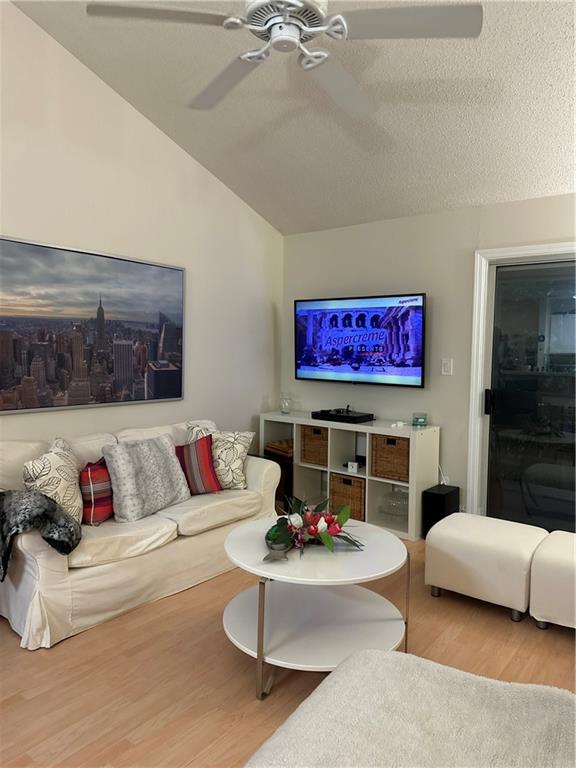 6308 Santa Fe Parkway, Atlanta, Georgia 30350, 2 Bedrooms Bedrooms, ,2 BathroomsBathrooms,Residential,Sold,6308 Santa Fe Parkway,7259700