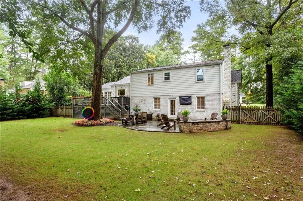 465 Pine Forest Road, Sandy Springs, Georgia 30342, 3 Bedrooms Bedrooms, ,2 BathroomsBathrooms,Residential,Sold,465 Pine Forest Road,6947146