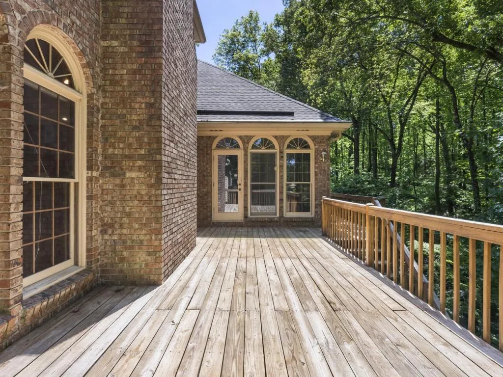 120 Classic Cove, Sandy Springs, Georgia 30350, 6 Bedrooms Bedrooms, ,4 BathroomsBathrooms,Residential,Sold,120 Classic Cove,6877039
