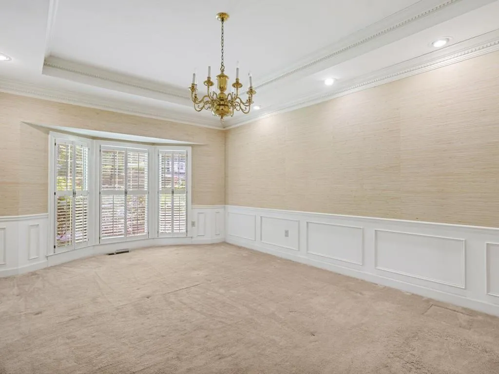 120 Classic Cove, Sandy Springs, Georgia 30350, 6 Bedrooms Bedrooms, ,4 BathroomsBathrooms,Residential,Sold,120 Classic Cove,6877039
