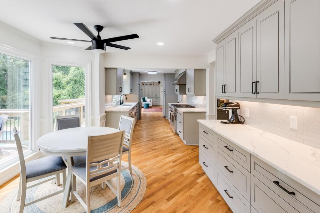 555 Valley Hall Drive, Sandy Springs, Georgia 30350, 6 Bedrooms Bedrooms, ,3 BathroomsBathrooms,Residential,Sold,555 Valley Hall Drive,7258328