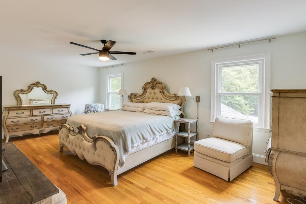 555 Valley Hall Drive, Sandy Springs, Georgia 30350, 6 Bedrooms Bedrooms, ,3 BathroomsBathrooms,Residential,Sold,555 Valley Hall Drive,7258328