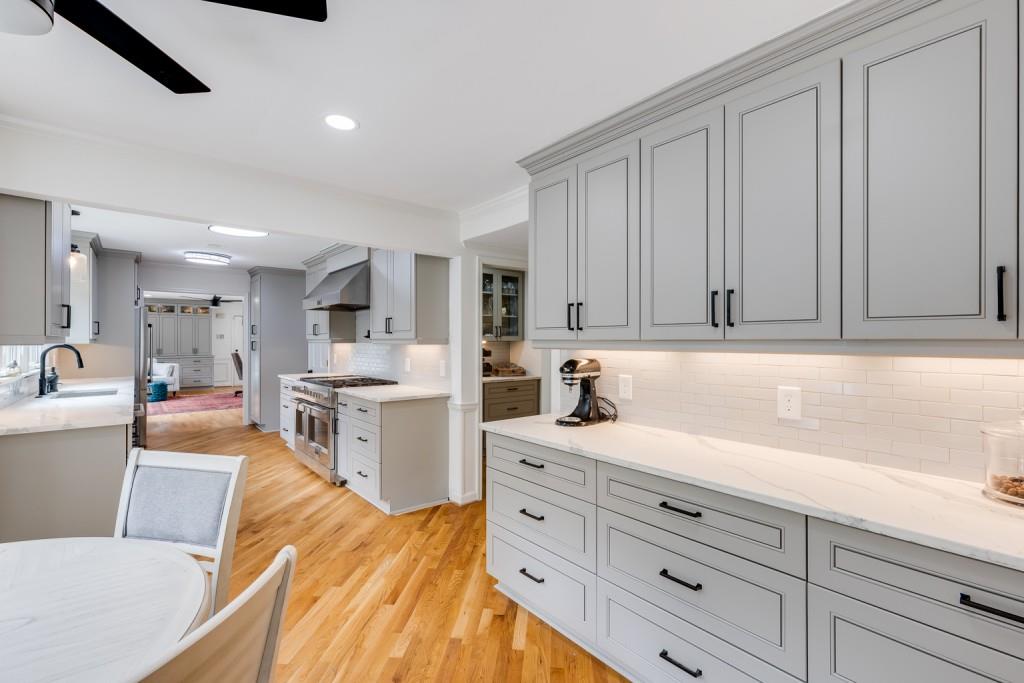 555 Valley Hall Drive, Sandy Springs, Georgia 30350, 6 Bedrooms Bedrooms, ,3 BathroomsBathrooms,Residential,Sold,555 Valley Hall Drive,7258328
