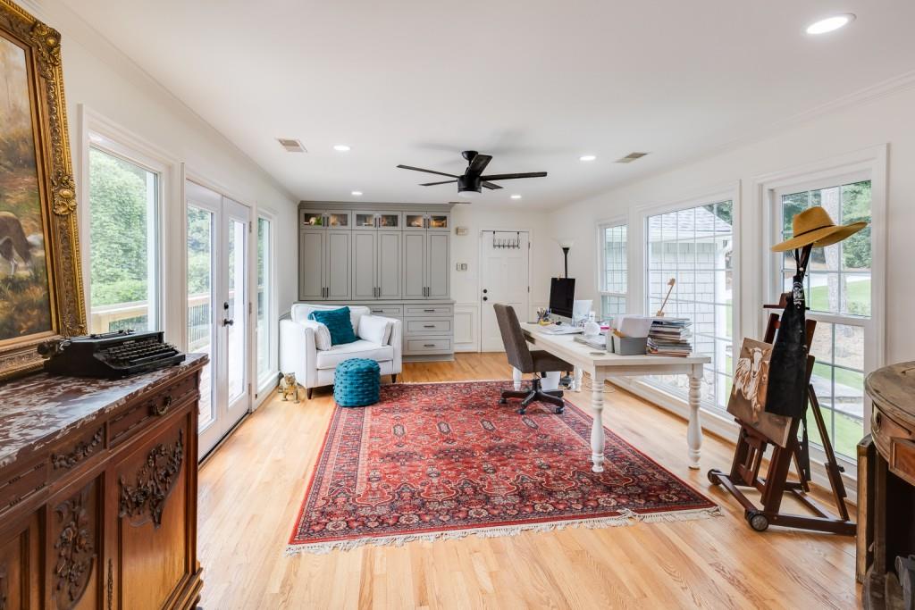 555 Valley Hall Drive, Sandy Springs, Georgia 30350, 6 Bedrooms Bedrooms, ,3 BathroomsBathrooms,Residential,Sold,555 Valley Hall Drive,7258328