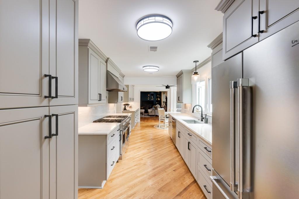 555 Valley Hall Drive, Sandy Springs, Georgia 30350, 6 Bedrooms Bedrooms, ,3 BathroomsBathrooms,Residential,Sold,555 Valley Hall Drive,7258328