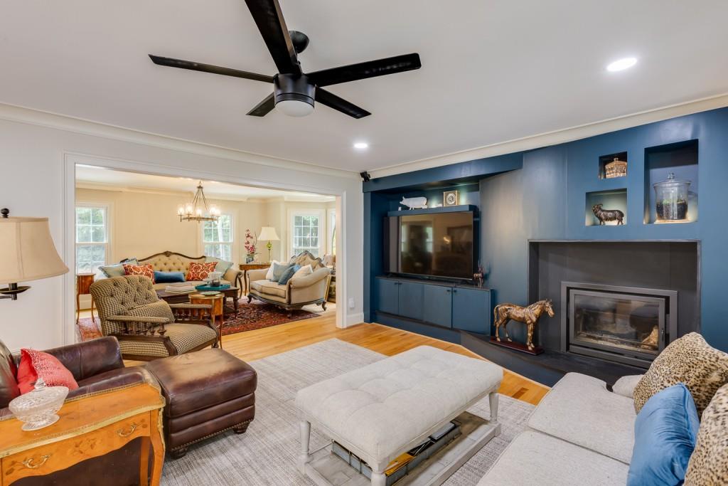 555 Valley Hall Drive, Sandy Springs, Georgia 30350, 6 Bedrooms Bedrooms, ,3 BathroomsBathrooms,Residential,Sold,555 Valley Hall Drive,7258328