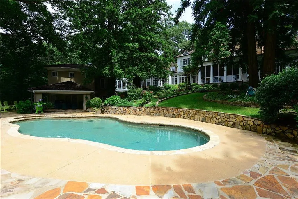 1295 Heards Ferry Road Nw, Sandy Springs, Georgia 30328, 6 Bedrooms Bedrooms, ,6 BathroomsBathrooms,Residential,Sold,1295 Heards Ferry Road Nw,5895583