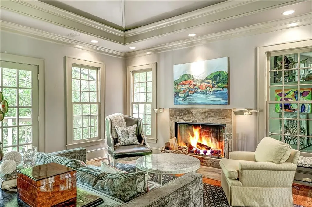 1295 Heards Ferry Road Nw, Sandy Springs, Georgia 30328, 6 Bedrooms Bedrooms, ,6 BathroomsBathrooms,Residential,Sold,1295 Heards Ferry Road Nw,5895583