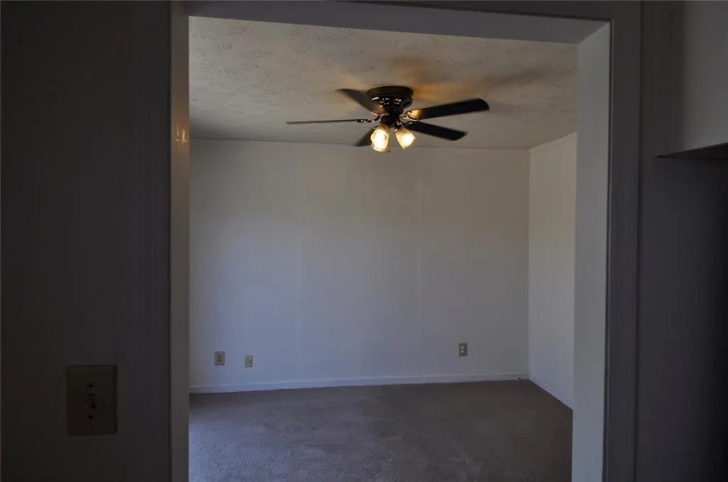 340 Winding River Drive Unit H, Sandy Springs, Georgia 30350, 3 Bedrooms Bedrooms, ,2 BathroomsBathrooms,Residential,Sold,340 Winding River Drive Unit H,6832562